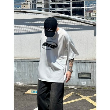 【ANNOYING LIFE】🇰🇷 OTD 金屬 環繞 復古 厚磅 短T 2色 寬鬆 落肩 情侶 短袖 上衣 #031A