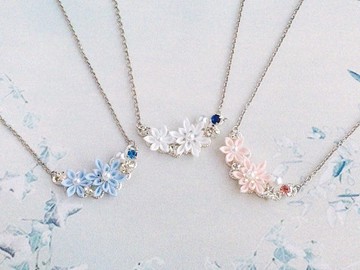 雪花與星塵項鍊 ( つまみ細工*訂製商品 )