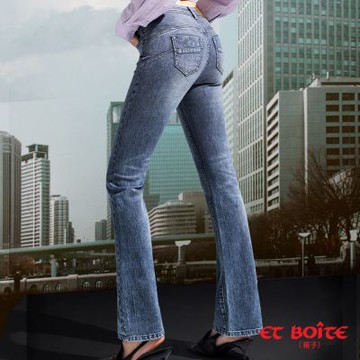 ETBOITE 箱子 BLUE WAY – 蕾絲後袋弧線丹寧靴型褲