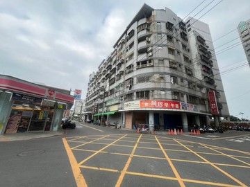 大社運動家廣場大面寬金店面-2(含騎樓+地下室)｜高雄市大社區翠屏路