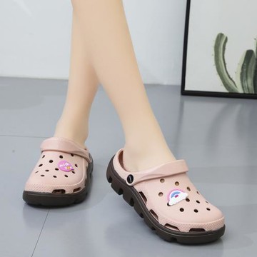 包頭洞洞鞋女軟底花園沙灘鞋果凍涼鞋平跟防滑海邊度假厚底涼拖鞋