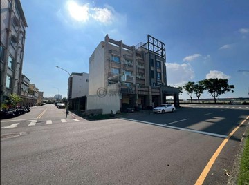 草衙道捷運大地坪邊間透店｜高雄市前鎮區明鳳三路