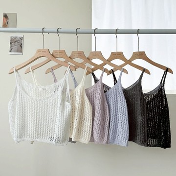 【Fee隔日到貨6色】透膚直紋洞洞薄針織細肩帶背心🔥秋冬上衣 吊帶背心 透膚上衣 女生上衣 涼感上衣 無袖背心 疊穿背
