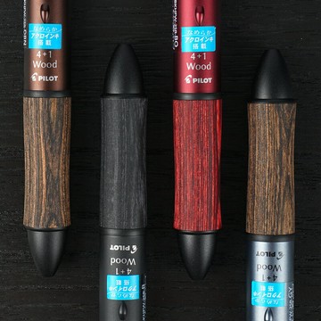 PILOT 百樂 BKHFW-2SR 木質健握4+1多功能筆 (0.7mm)【APP滿額下單4%點數(單一帳號最高1000點)】7/31止