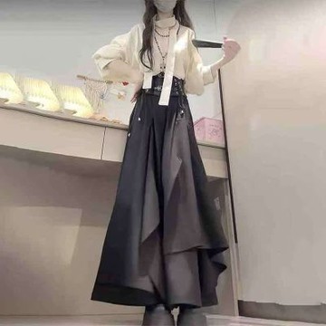 【依啦國際】新品推薦 限時下殺秋季一整套韓系學院風設計不規則裙褲+腰封+杏色上衣女生 時尚套裝 春秋款套裝