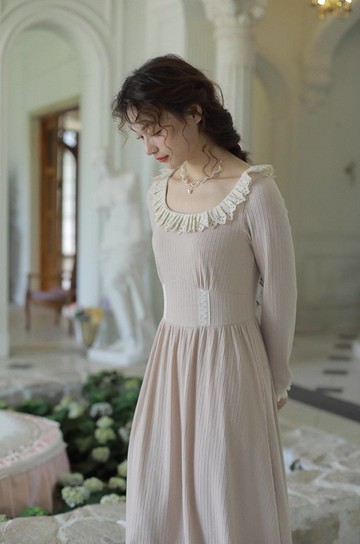 米蘇 復古法式溫柔少女感針織連身裙