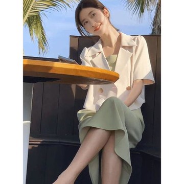 夏季2025新款鹽系穿搭輕熟高級感西裝吊帶連衣裙子兩件套裝女薄款