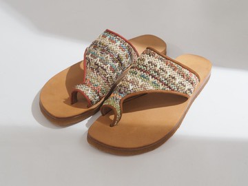 展示品出清 - 愛花sandals Eu41#