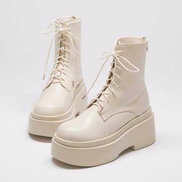 D+AF 暗黑芭比．Plus級加厚鬆糕底綁帶短靴