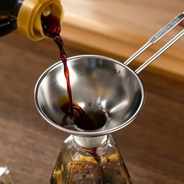 【日本霜山】日本製304不鏽鋼分裝漏斗-小款(7cm)