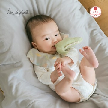 【日本 Lien de famille】有機棉手搖鈴安撫玩具｜日本製・職人手作・質感送禮｜超彈力 舒適 頭帶 百搭配件｜新生 彌月 滿月 收涎 週歲 生日禮｜配件搭配 送禮首選 快速出貨 日日森活