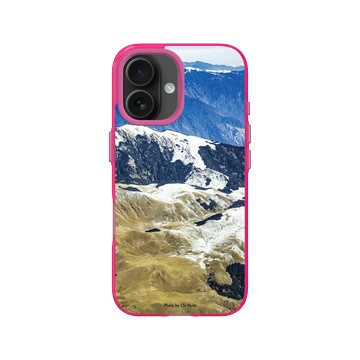 iPhone 16 Clear 粉漾桃 - Chi Po-Lin 齊柏林《看見台灣》系列 - 能高安東軍草原