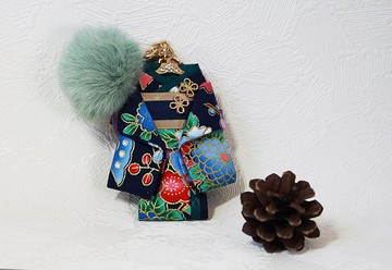 【鑰匙圈/吊飾】 日式和風 手工和服吊飾 - 深花布款