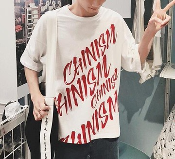 FINDSENSE MD 韓國 潮 男 時尚 寬鬆 休閒五分袖 大字母印花 短袖T恤 字母T 學生短T 短袖上衣
