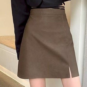 【🍒櫻桃大尺碼】大尺碼辣妹PU半身裙女夏季新款小个子黑色开叉皮裙大码微胖包臀a字短裙