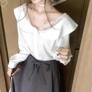 現款免運 長袖襯衫 長袖襯衫女 法式時尚純色蕾絲拼接襯衫女洋氣優雅荷葉邊設計露肩長袖氣質上衣G襯衫上衣