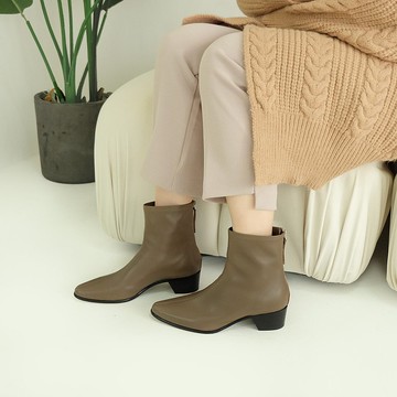 直腿利器Clara! 柔軟羊皮俐落短靴 綠 全真皮- 煎茶色