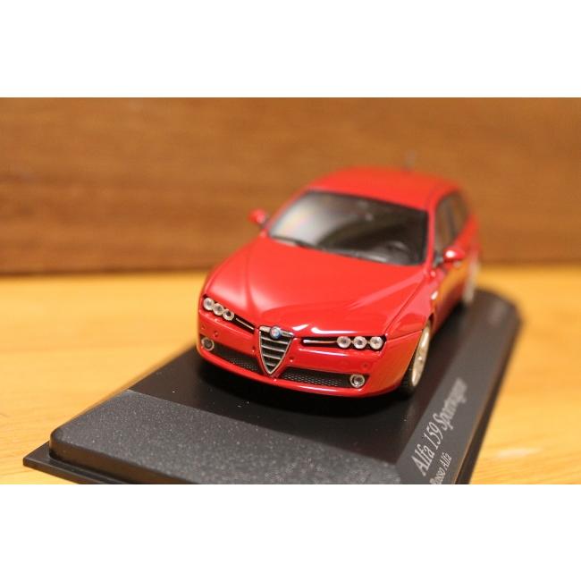 ＭＩＮＩＣＨＡＭＰＳ 1/43 アルファロメオ 159 スポーツワゴン 2006 レッド 400 120511 | LINEブランドカタログ