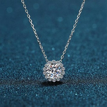 【巴黎精品】莫桑鑽項鍊925純銀吊墜-1克拉小雛菊吊墜鎖骨鍊女飾品a1cn82