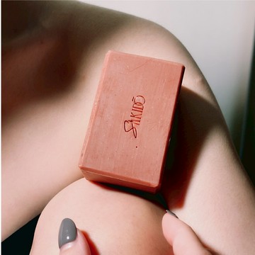 【Sakido】日日安好 馬油親膚皂 滋潤型 ( 木質花香 )