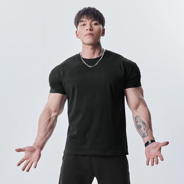 【臺灣發貨】美式潮ins 運動健身短袖 T恤男 夏季 修身收袖口 擼鐵訓練 顯壯手臂 百搭