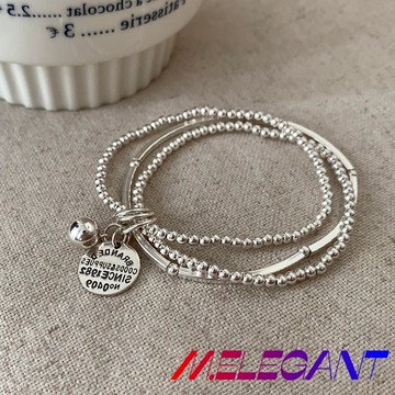 M.e.【24H出貨】多層金屬吊牌手環 彈性線繩個性簡約百搭氣質手鍊