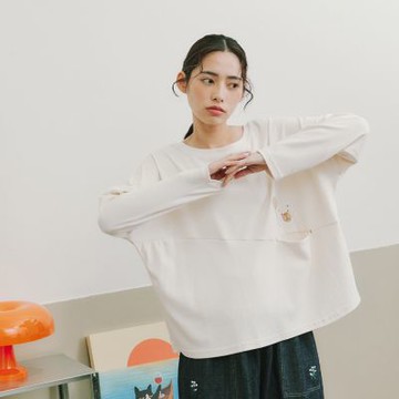 【Dailo】水豚手拿氣球慶生20TH落肩上衣 藍 白 黃