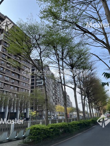 502 中和站V1露台戶+坡平車位｜新北市中和區中山路二段