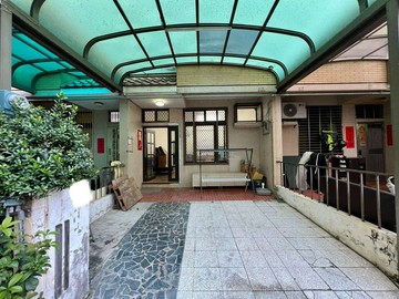 七期市政核心｜惠來國小旁稀有別墅｜品牌獨家｜台中市西屯區文中路
