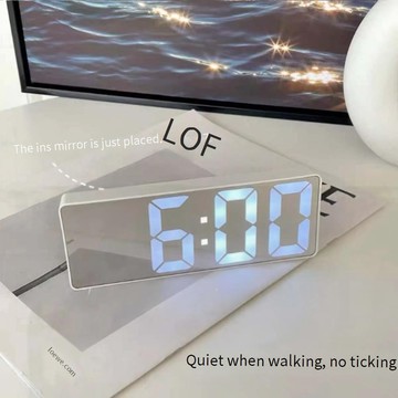 精品🌸日式簡約黑白 LED 數字時鐘 | 聲控鬧鐘 | 帶溫度和日曆的大屏幕 | 夜光床頭桌面時鐘