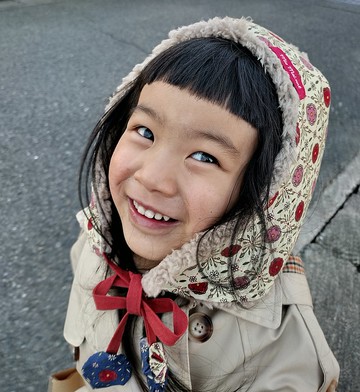 蓬鬆的兒童飛行帽