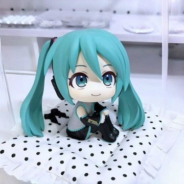 限時優惠'💕️初音未來 公仔 Hatsune Miku Q版初音未來手辦 動漫周邊 潮玩公仔 坐姿初音玩偶可愛桌面擺件