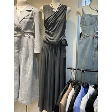 十三行新款高級感黑灰色無袖背心女裝夏季套裝中長款半身裙兩件套