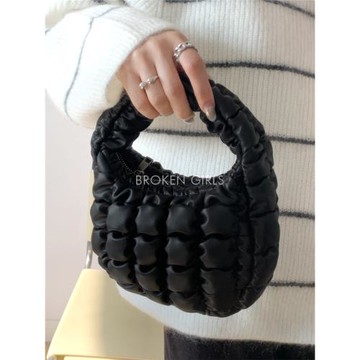 cs黑色超纖皮絎縫迷你可愛云朵大容量單肩包