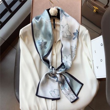 日本清雅藍花朵桑蠶絲絲巾時尚百搭雙層雙面真絲圍巾長條領巾飄帶