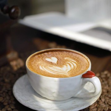 300ml ｜復古咖啡杯碟套裝拉花陶瓷杯拿鐵簡約壓花杯高級感輕奢無