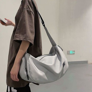 熱銷🎁運動瑜伽健身包游泳包女大容量輕便外出旅遊單肩斜挎包男出學生包 大容量斜背包 斜挎包 側肩包 韓系側背包 斜包