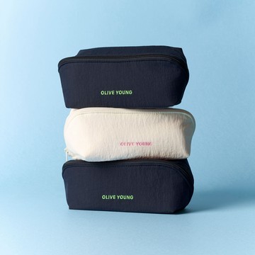 OLIVEYOUNG Daily Beauty Organizer (Navy/Ivory)