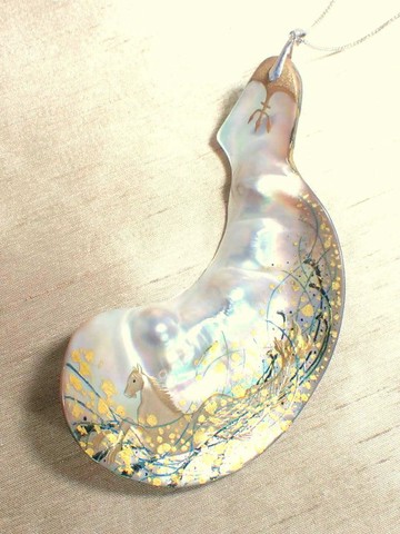 蒔繪墜飾「海馬」