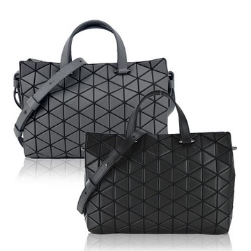 ISSEY MIYAKE 三宅一生 BAOBAO TONNEAU MATTE 斜背手提兩用包-任選色