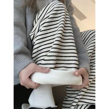 加絨針織闊腿褲女秋冬季2024新款高腰垂感休閑顯瘦黑白慵懶條紋褲