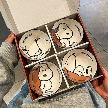 臺灣🎀飯碗 湯碗  碗史努比陶瓷餐具飯碗套裝釉下彩2025新款高顏值家用湯碗生日禮物
