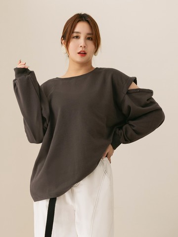 開釦造型袖寬鬆長版大學TEE