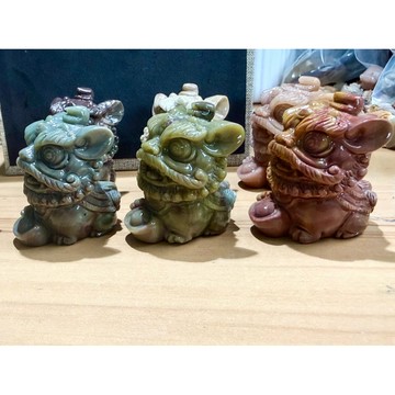 阿拉善醒獅元寶擺件 阿拉善獅子擺件雕刻
