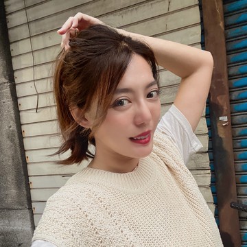 魔髮樂 台灣現貨 鯊魚夾馬尾 30CM 好自然 HDS