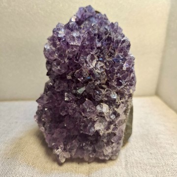 迷你水晶洞 -中牙多向紫晶