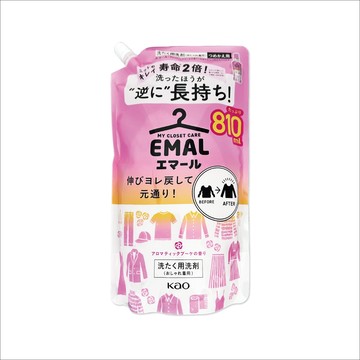 KAO 日本EMAL精緻衣物洗衣精補充包810ml/袋-柔和花香(粉)(衣物防縮抗褶皺清潔劑,衣物護色香氛柔軟芳香洗劑)