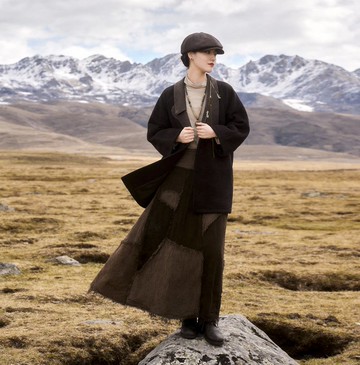 雪山來信中古風外套 | 解構廓形不對稱領設計 | 羊毛復古大衣