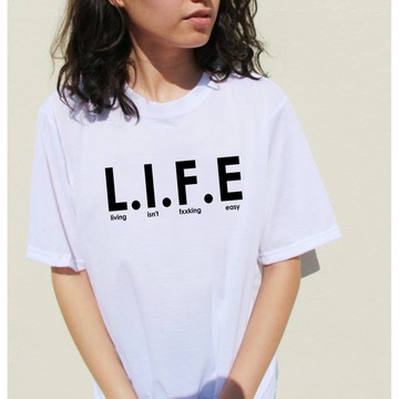 【快速出貨】Living isn't fxxking easy LIFE 短袖T恤 6色 文字 英文 生活 班服 批發