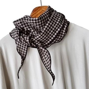 Vavisoo 格紋三角領巾  FREE  米色 黑色